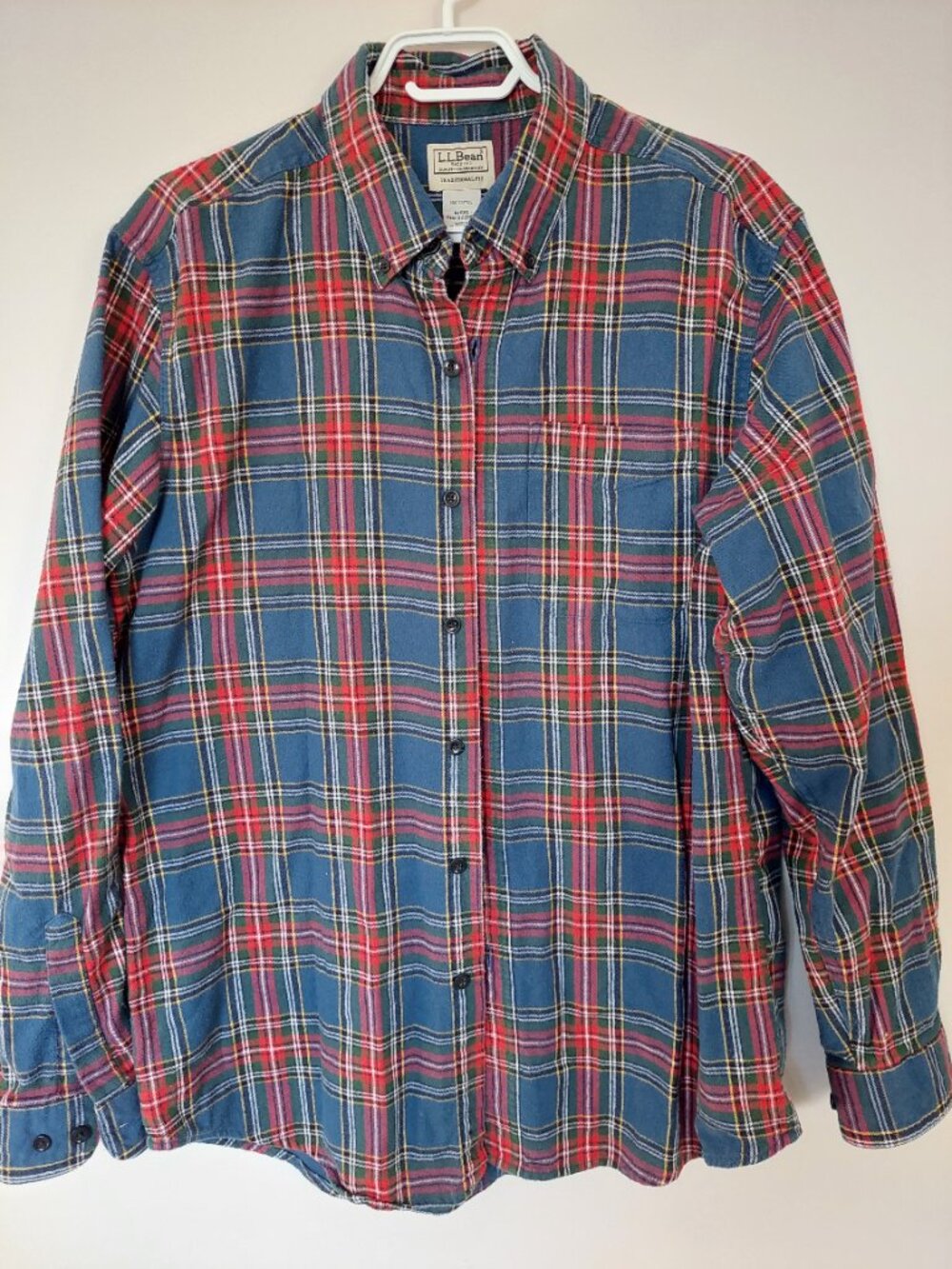 Vintage L.L.Bean Men's M Scotch Plaid Flannel Shirt Blue Red Tartan Traditional